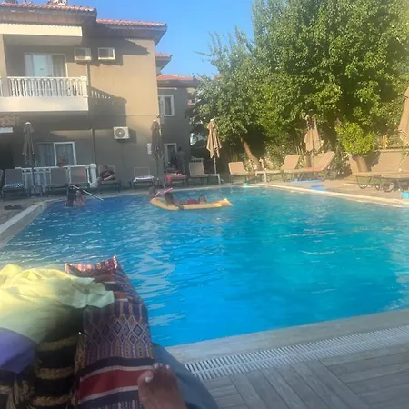 Imperial Lägenhetshotell İçmeler
